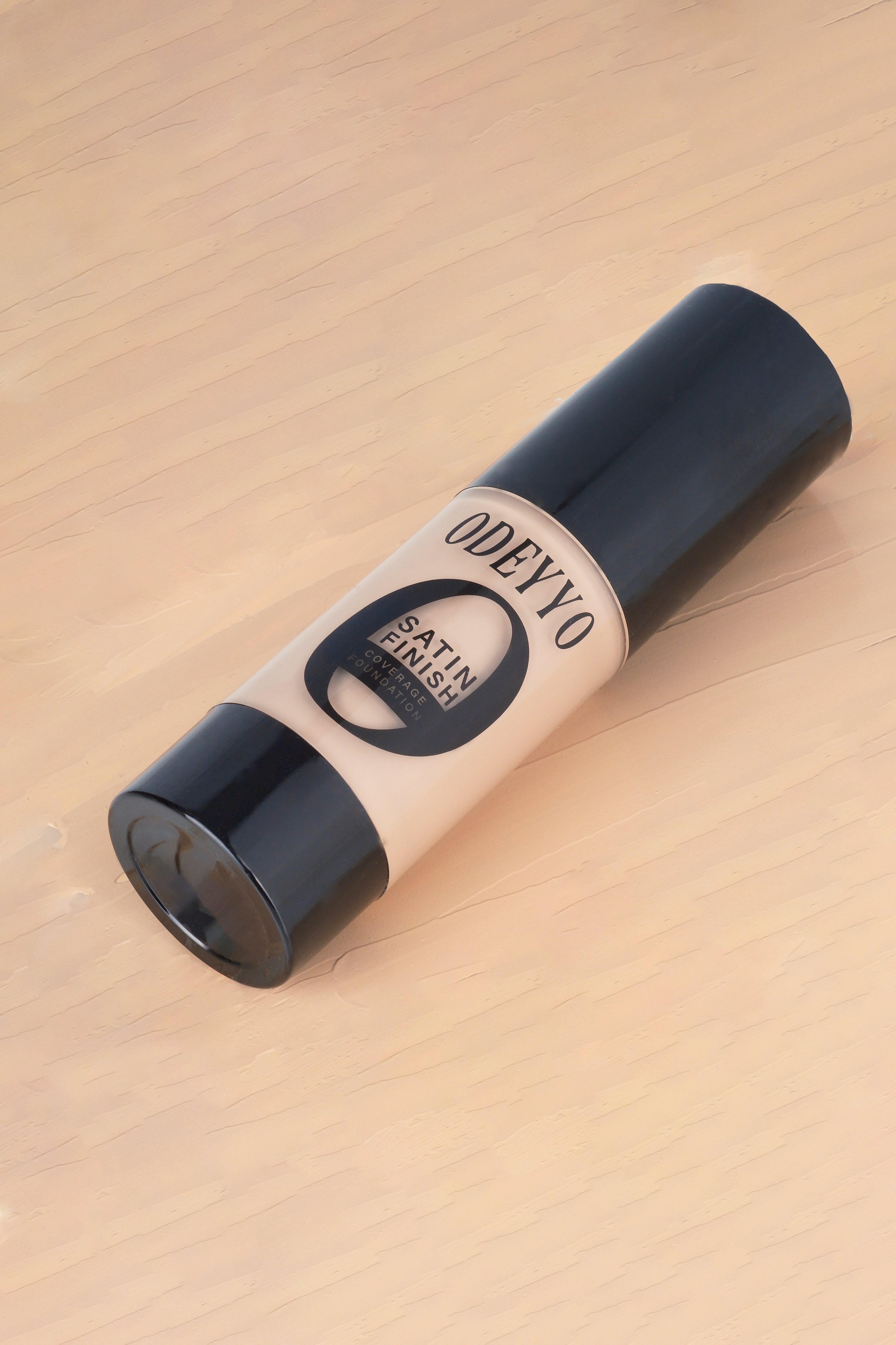Coverage Foundation Satin Finish - London (Light / Açık)